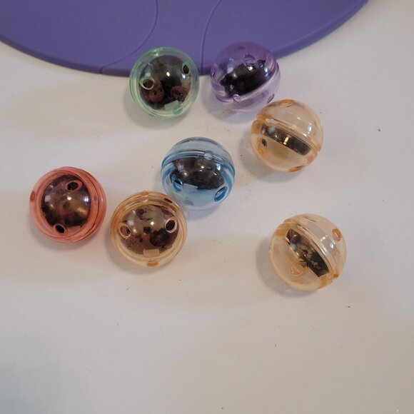 Inside Out Headquarters Playset With Figures and Console Memory Balls Included - Picture 6 of 16